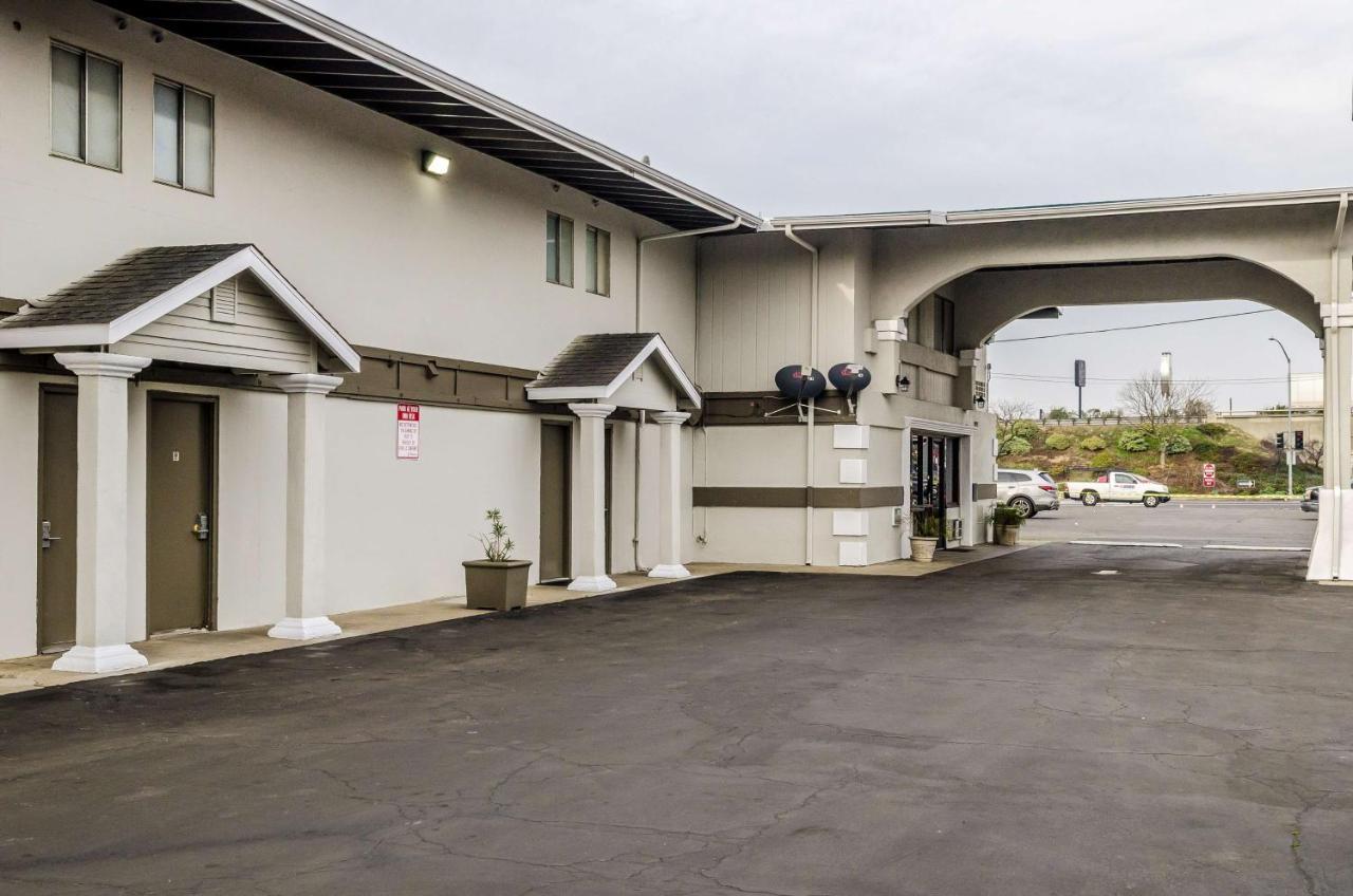 Quality Inn Merced Extérieur photo